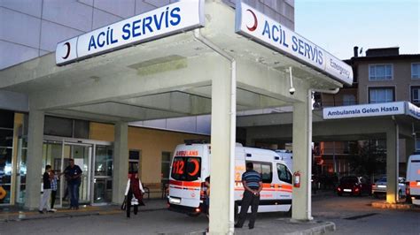 ACİL SERVİS YAPISI VE DÜNYADA ACİL TIBBIN .